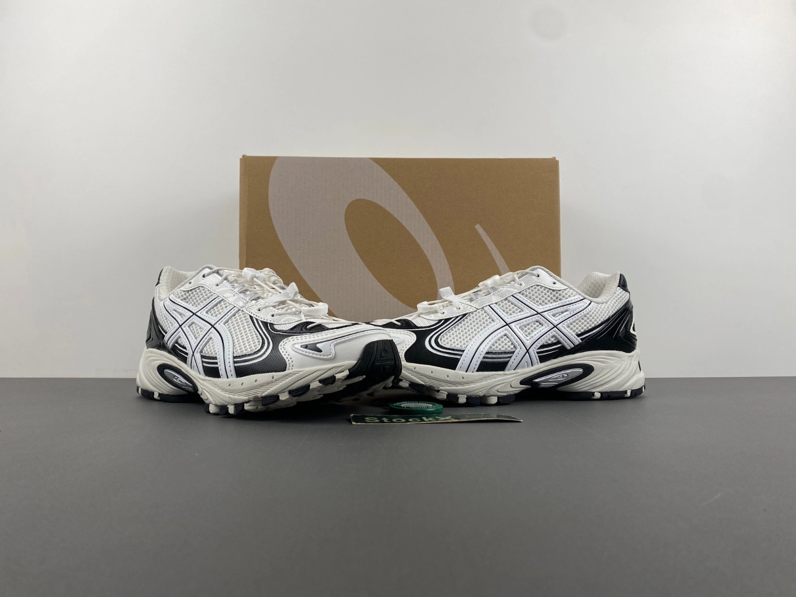 ASICS Gel-Kahana TR V4 'Black White' 1203A497-100