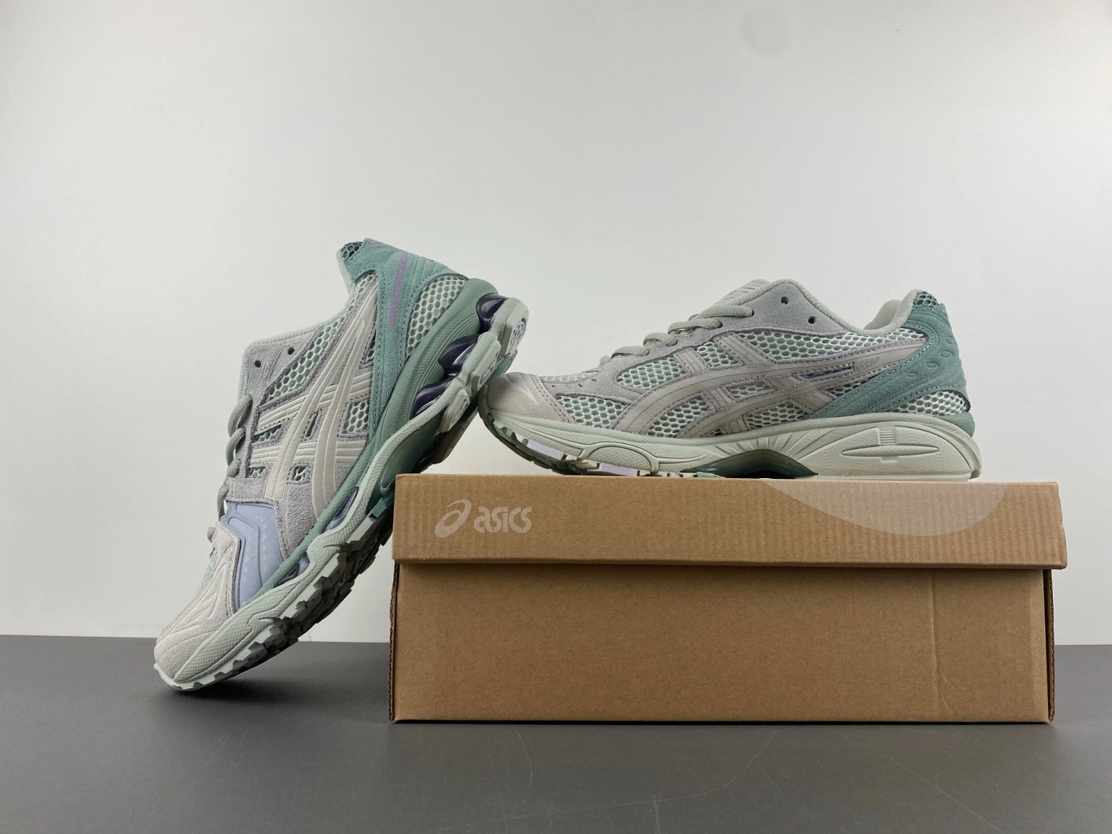 ASICS Gel-Kayano 14 Light Sage Smoke Grey  1201A161 023