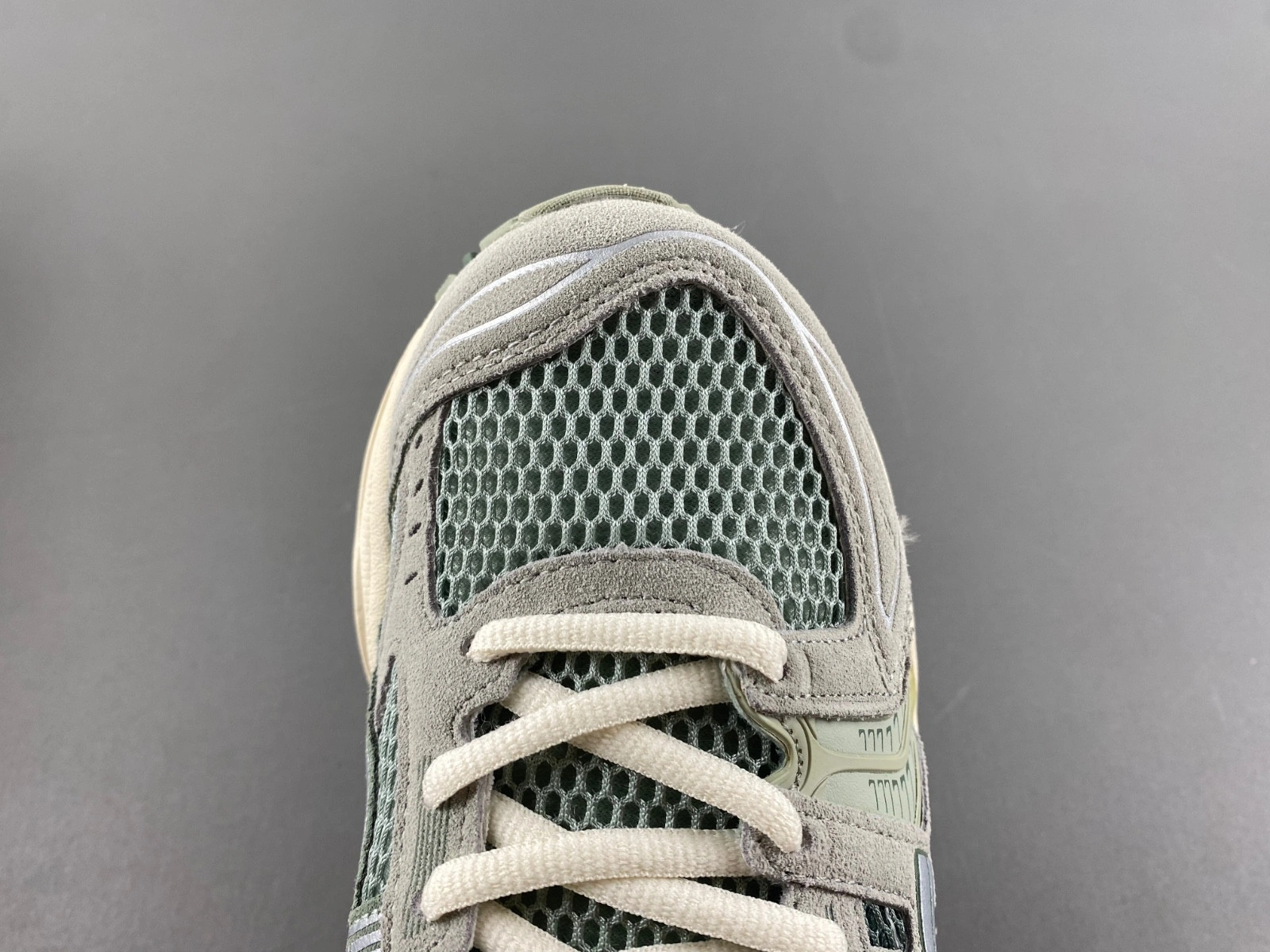 ASICS Gel Kayano 14 'Olive Grey Pure Silver' 1201A161-301