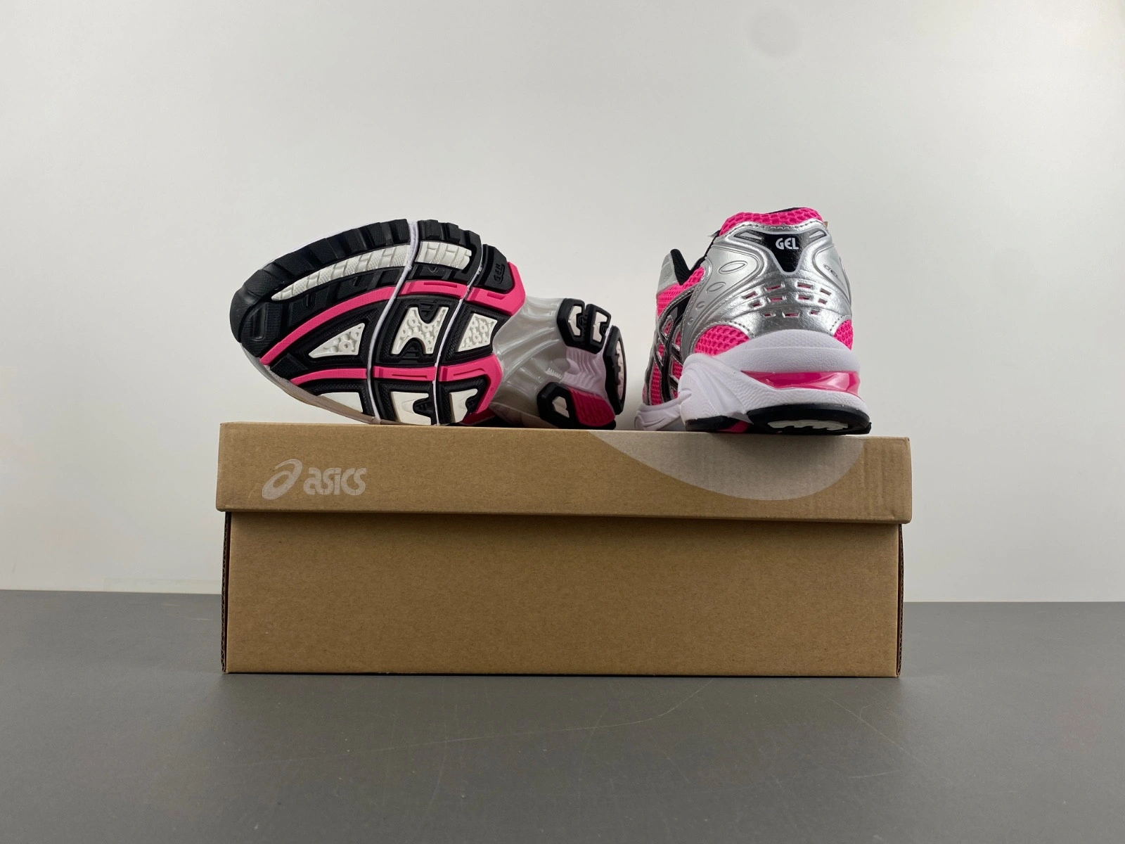 ASICS Gel Kayano 14 'Pink Glow'  1201A019 700