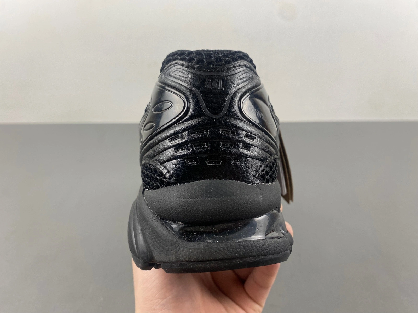 ASICS Gel Kayano 14 'Triple Black' - 1201A019 001