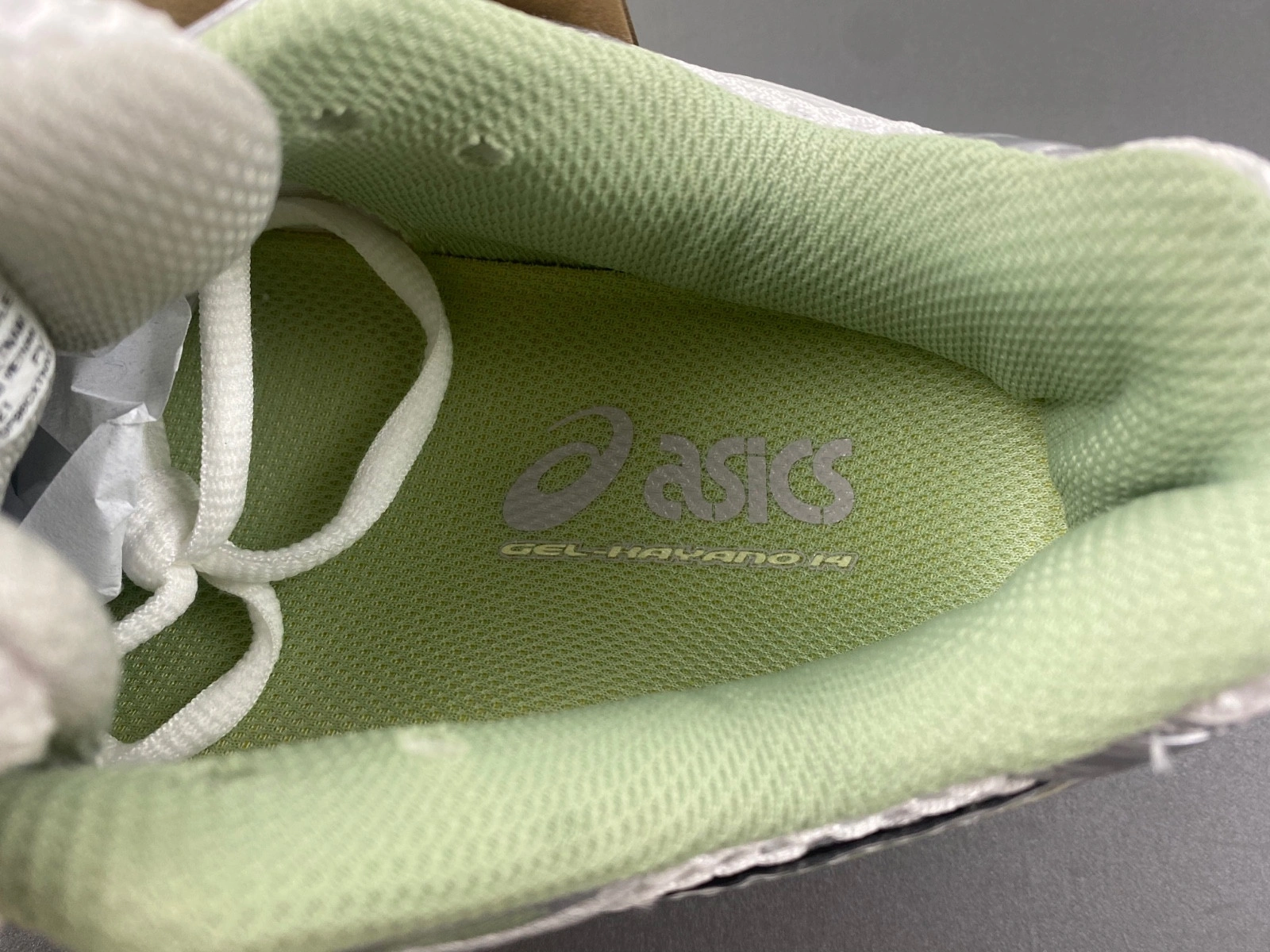 ASICS (WMNS)  Gel-Kayano 14 'Silver Green' 1202A056-105