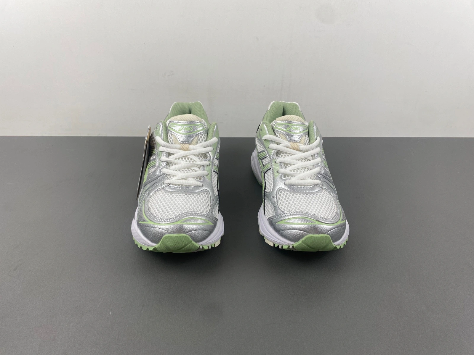 ASICS (WMNS)  Gel-Kayano 14 'Silver Green' 1202A056-105
