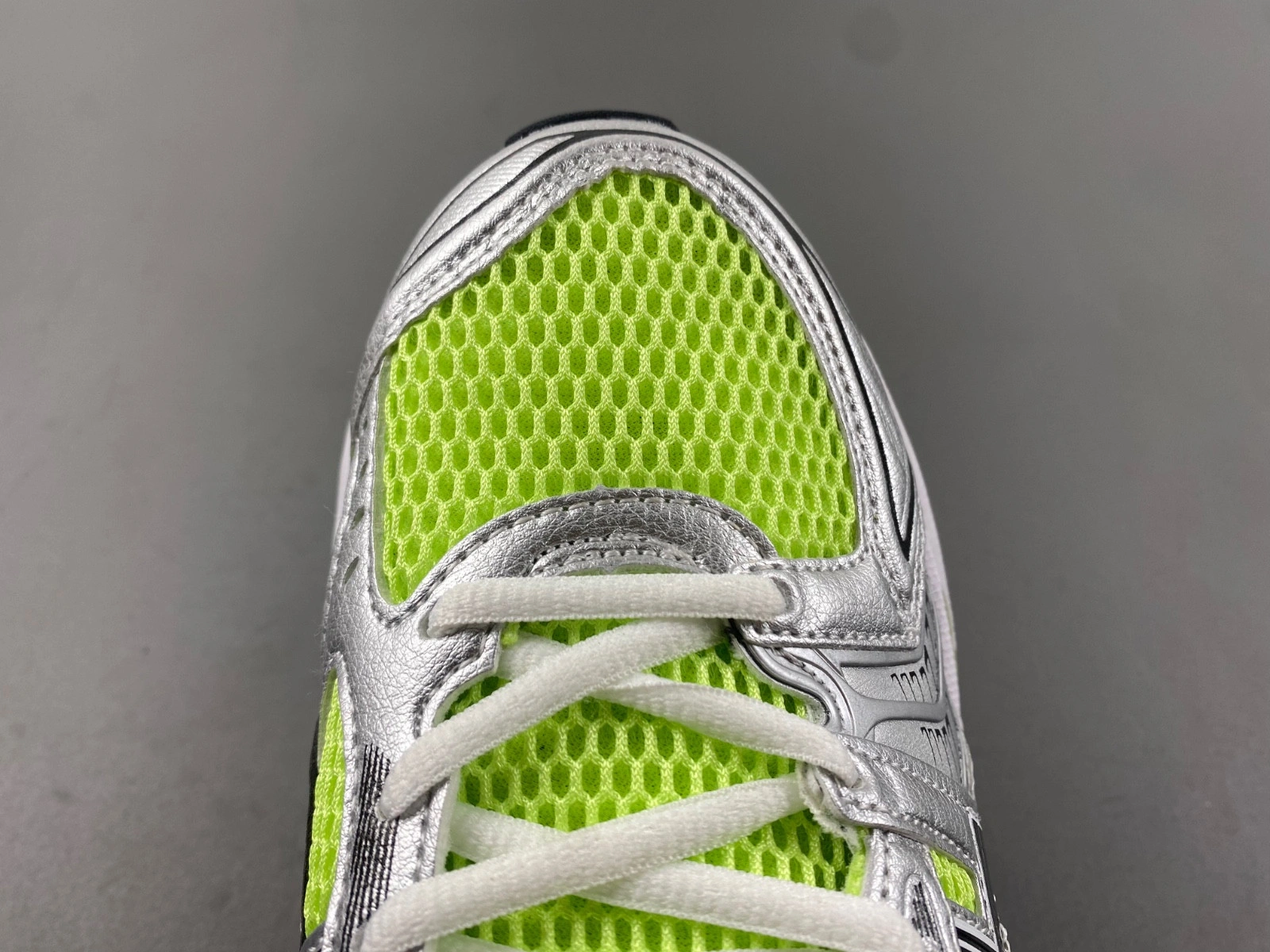 ASICS mesh-panelling lace-up sneakers 1202A056300