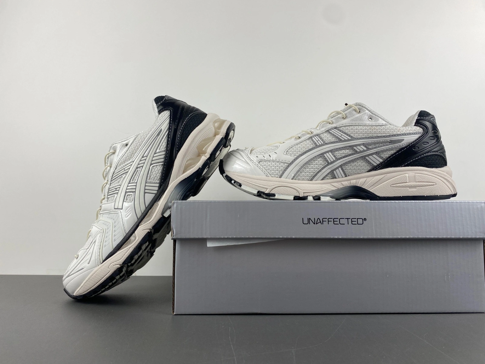 ASICS x Unaffected Gel-Kayano 14 'Galaxy White' 1201A922-100
