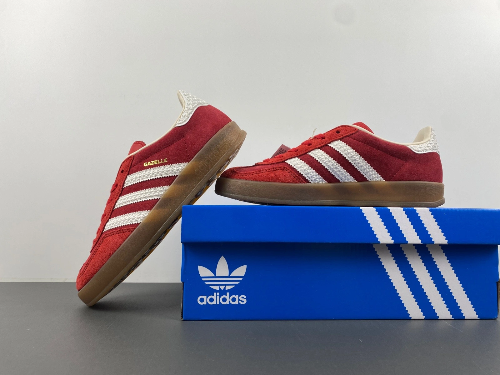 Adidas Gazelle Indoor Scarlet Cloud White H06261