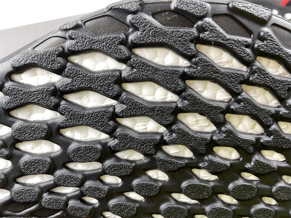 Adidas Ultra BOOST Web DNA GY8091
