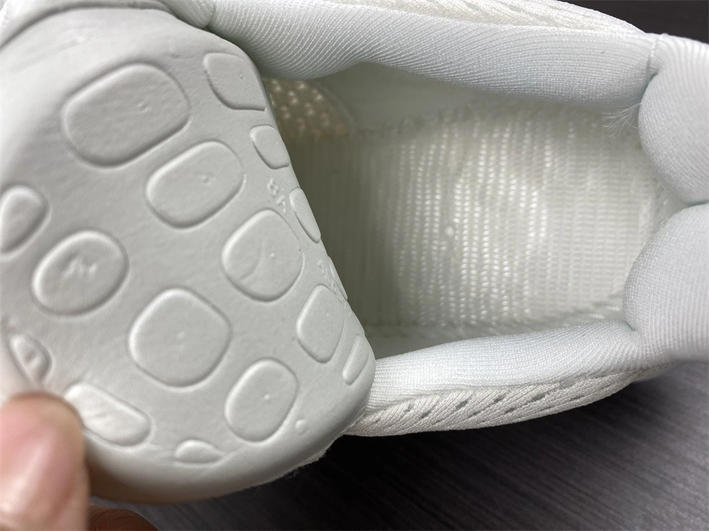 Adidas Ultra Boost Web DNA Cloud White Grey GY4167