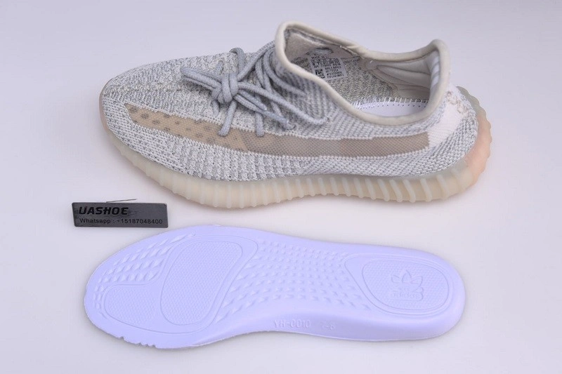 Adidas Yeezy 350 Boost V2 