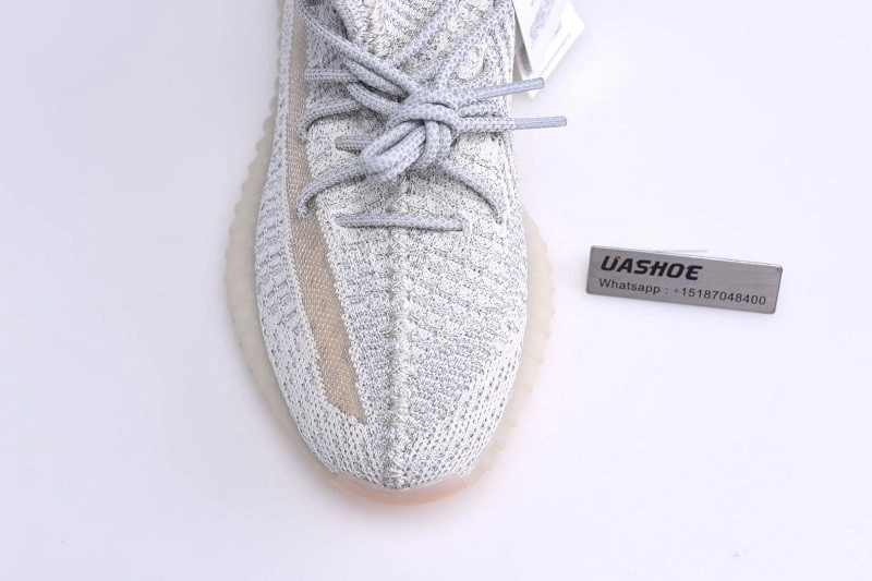 Adidas Yeezy 350 Boost V2 