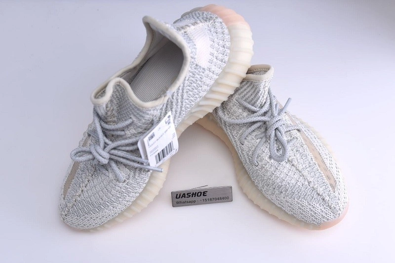 Adidas Yeezy 350 Boost V2 