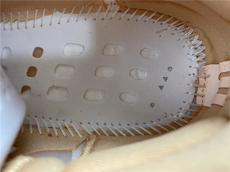 Adidas Yeezy Boost 350 V2 Mono Clay - GW2870