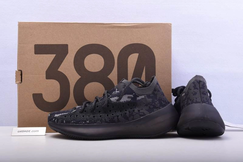 Adidas Yeezy Boost 350 V3   FB6876