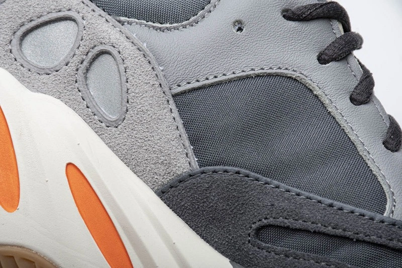 Adidas Yeezy Boost 700 'Magnet'  FV9922