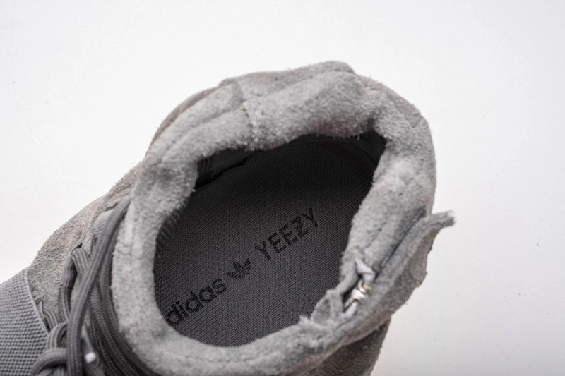 Adidas Yeezy Boost 750 Grey Gum  BB1840