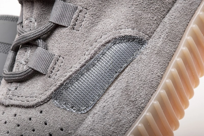 Adidas Yeezy Boost 750 Grey Gum  BB1840