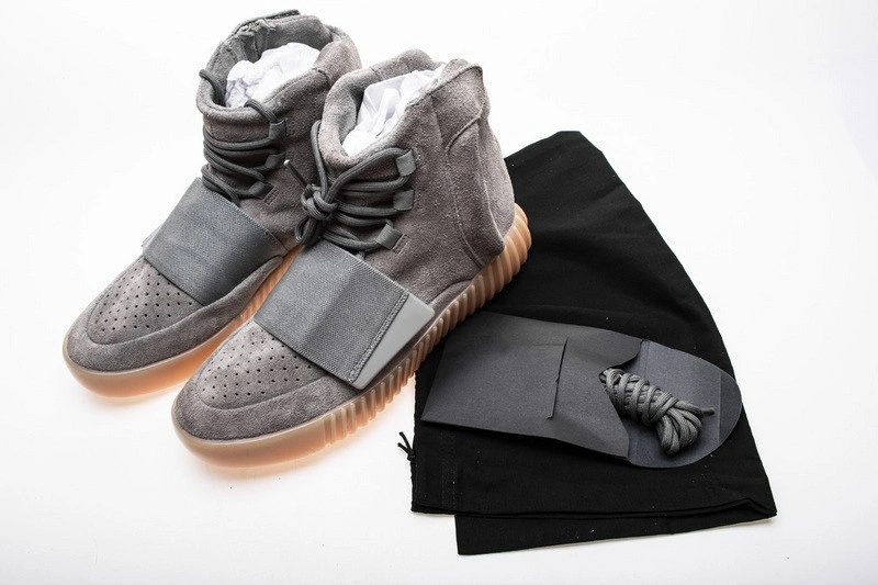 Adidas Yeezy Boost 750 Grey Gum  BB1840