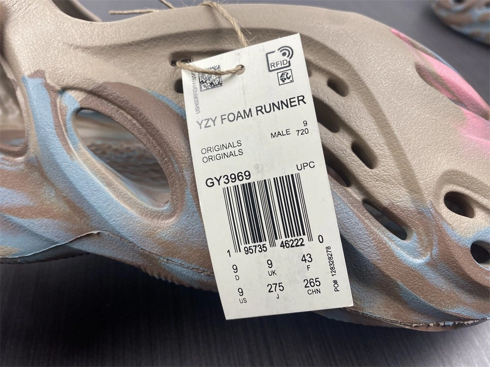 Adidas Yeezy Foam Runner  GY3969
