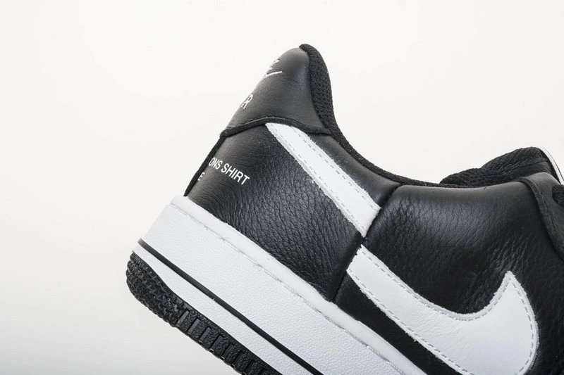 Air Force 1 Low  Comme des Garcons  AR7623-001‎