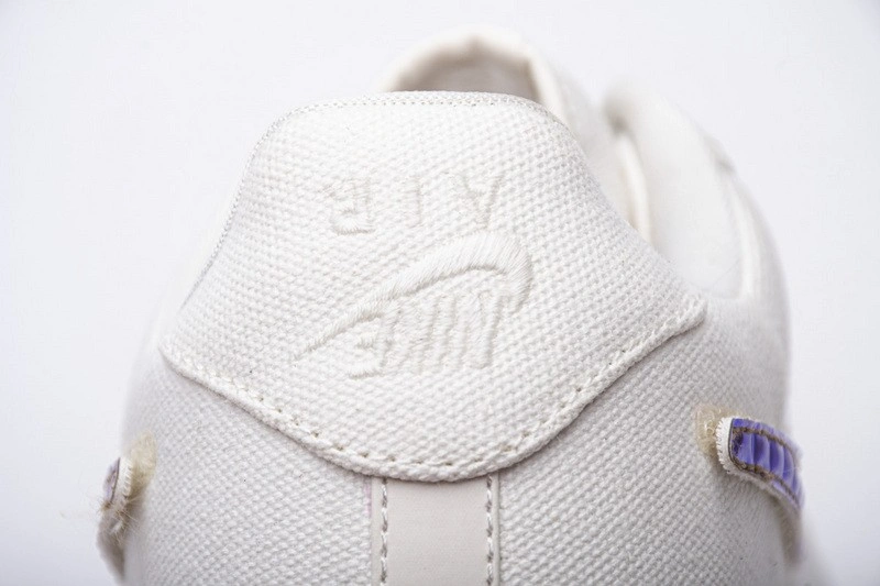 Air Force 1 Low Travis Scott Sail AQ4211-101