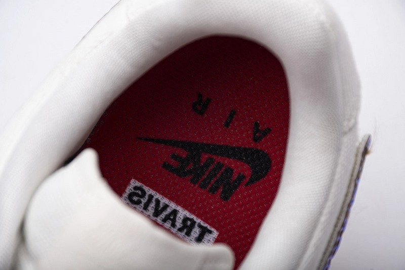 Air Force 1 Low Travis Scott Sail AQ4211-101