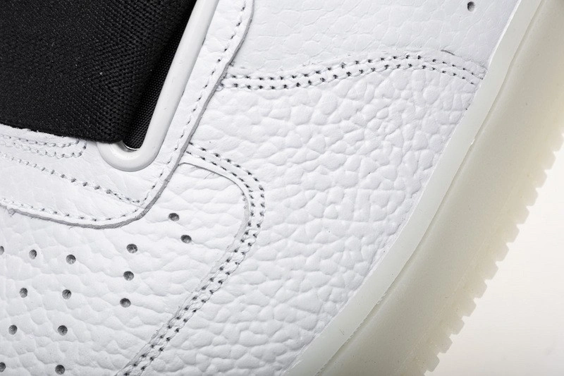 Air Force 1 Utility White Black  AV6247-100