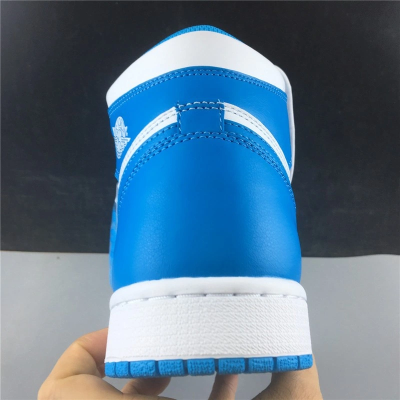 Air Jordan 1  Retro UNC    555088-117