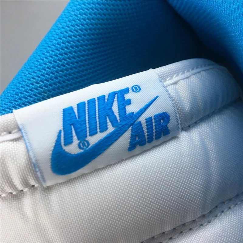 Air Jordan 1  Retro UNC    555088-117