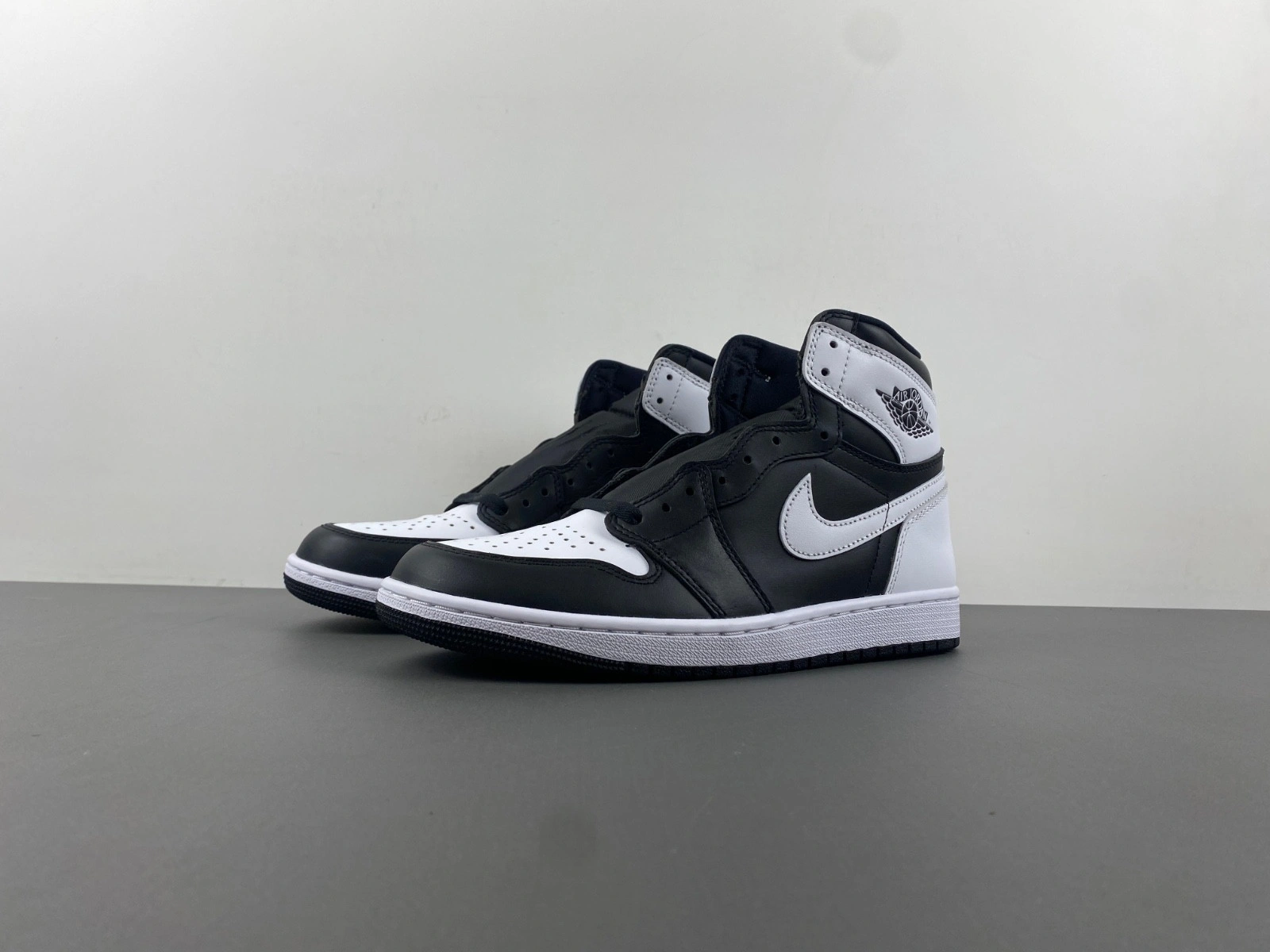 Air Jordan 1 Black White DZ5485-010