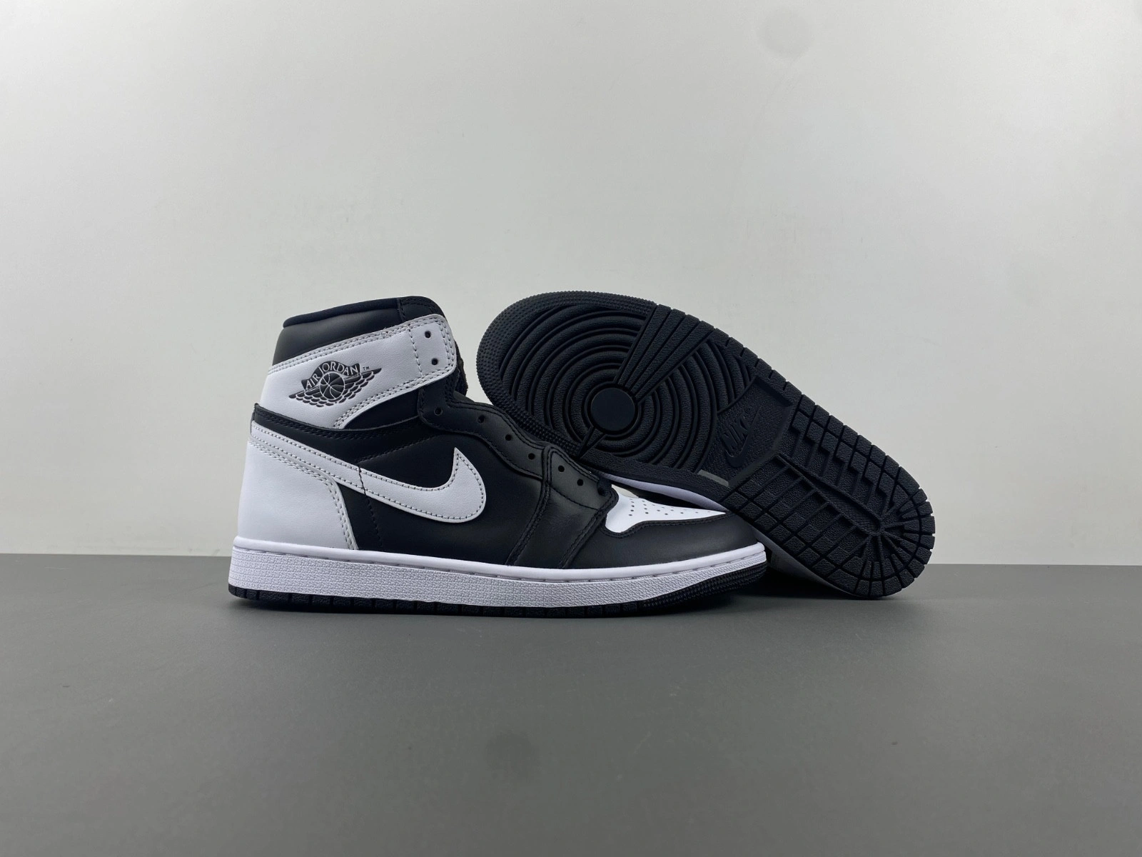 Air Jordan 1 Black White DZ5485-010