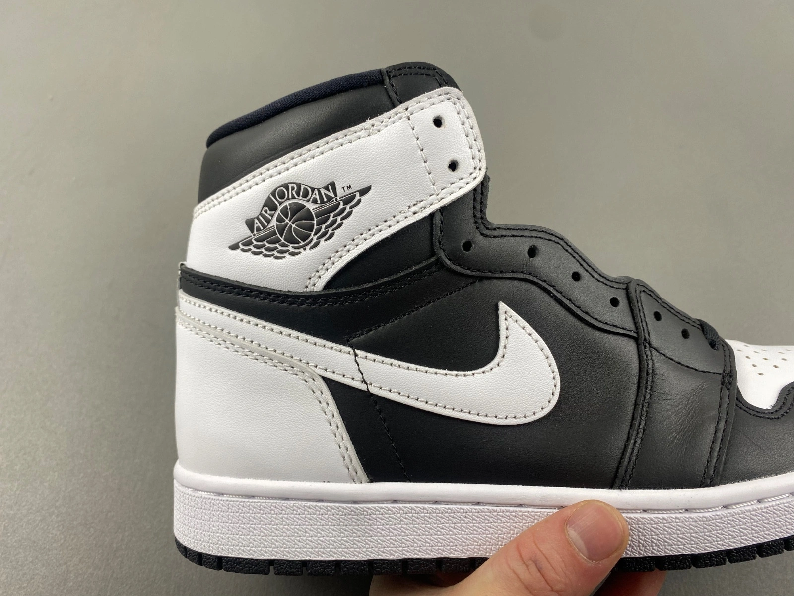Air Jordan 1 Black White DZ5485-010