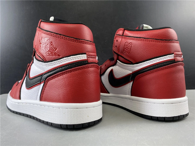 Air Jordan 1 Bloodline 2.0 555088-129