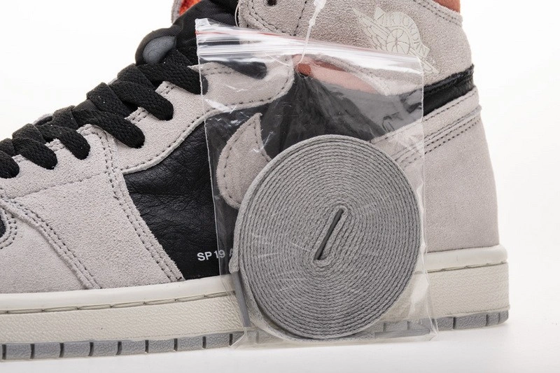 Air Jordan 1 Grey Black Crimson 555088-018