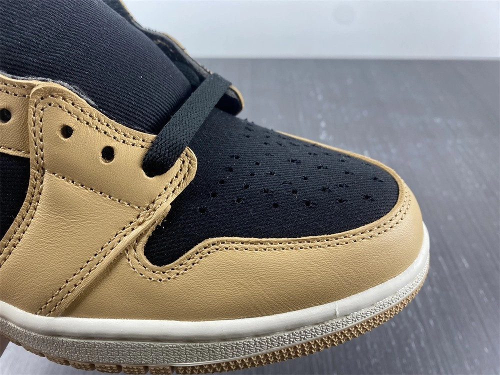 Air Jordan 1 Heirloom 555088-202