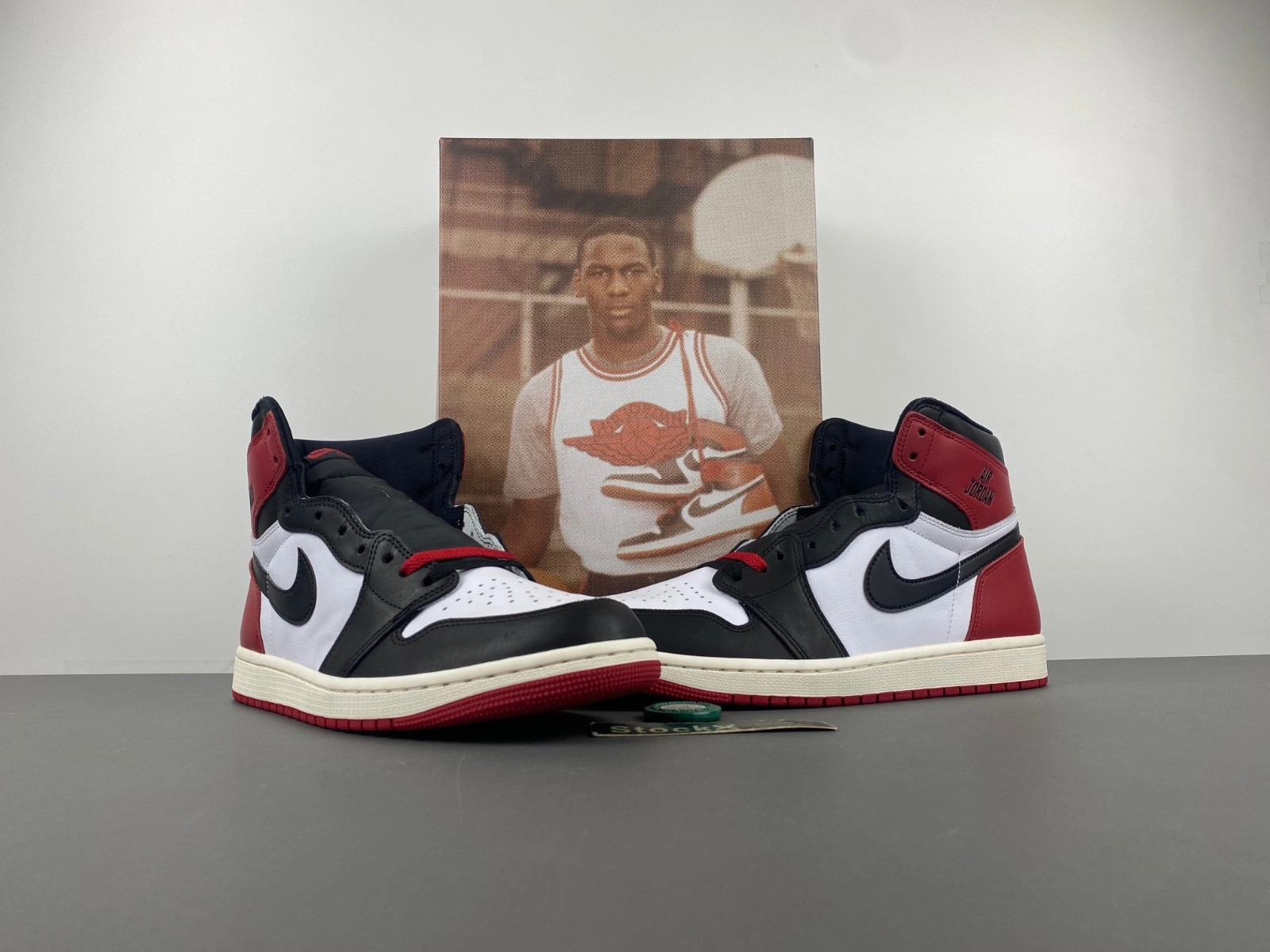 Air Jordan 1 High OG Black Toe Reimagined DZ5485-106