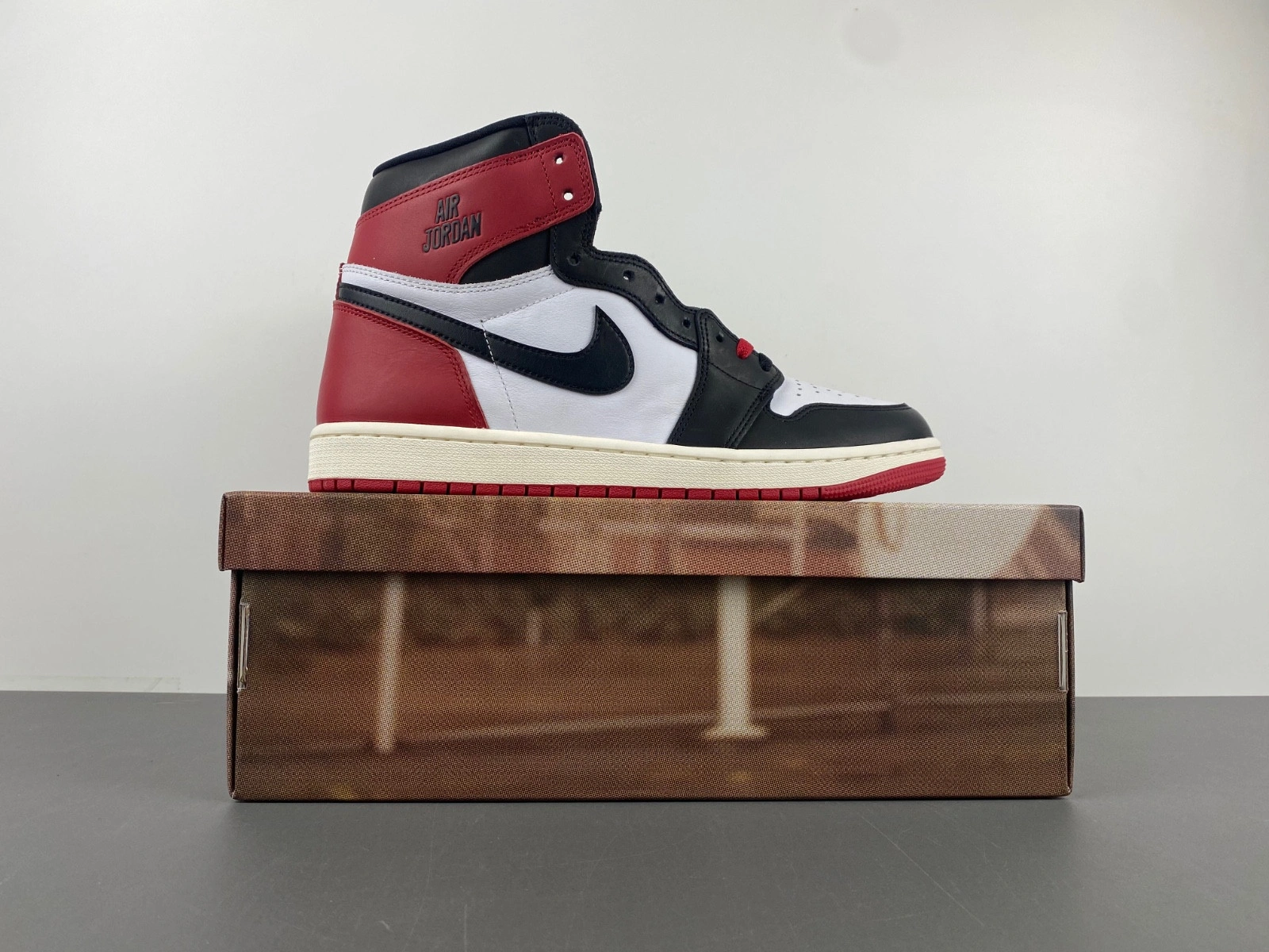 Air Jordan 1 High OG Black Toe Reimagined DZ5485-106