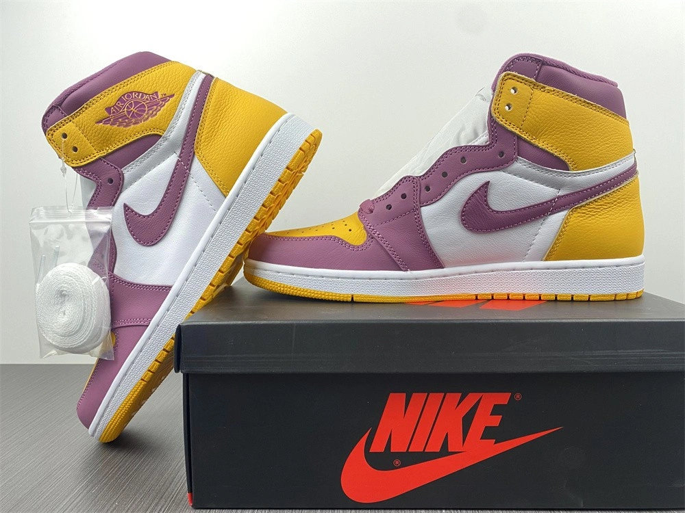 Air Jordan 1 High OG “Brotherhood”   555088-706