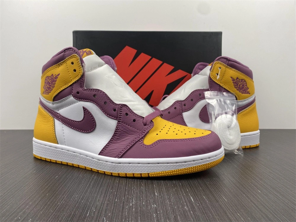 Air Jordan 1 High OG “Brotherhood”   555088-706