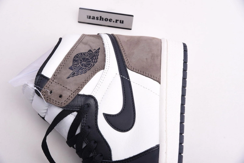 Air Jordan 1 High OG “Dark Mocha 555088-105