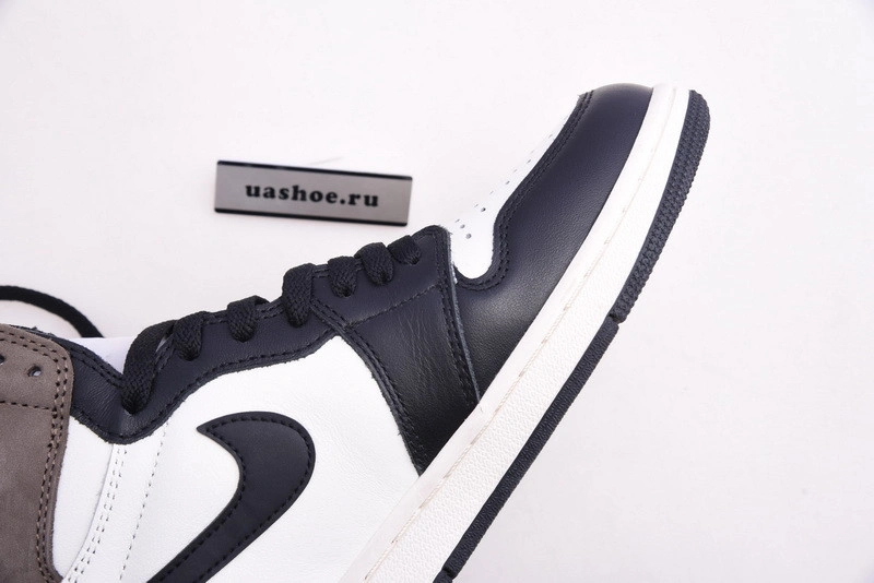 Air Jordan 1 High OG “Dark Mocha 555088-105