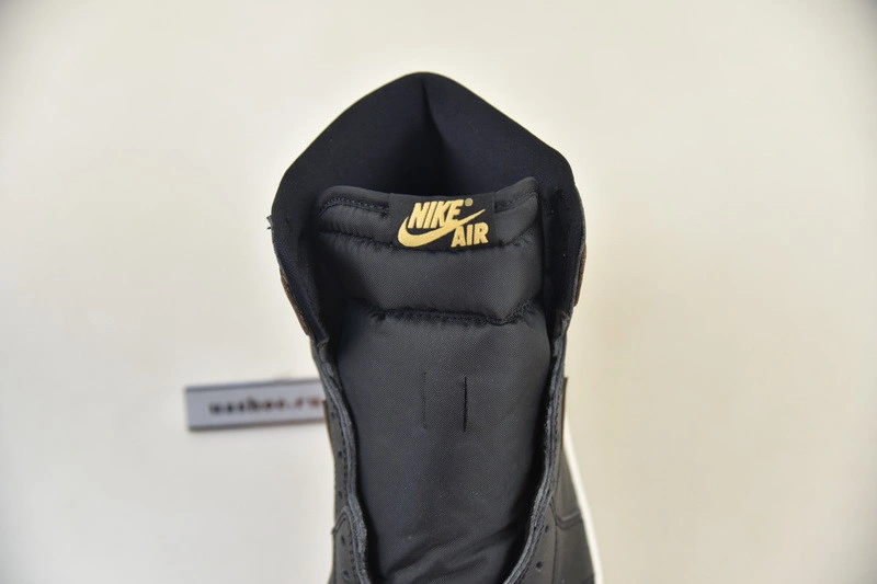 Air Jordan 1 High OG 
