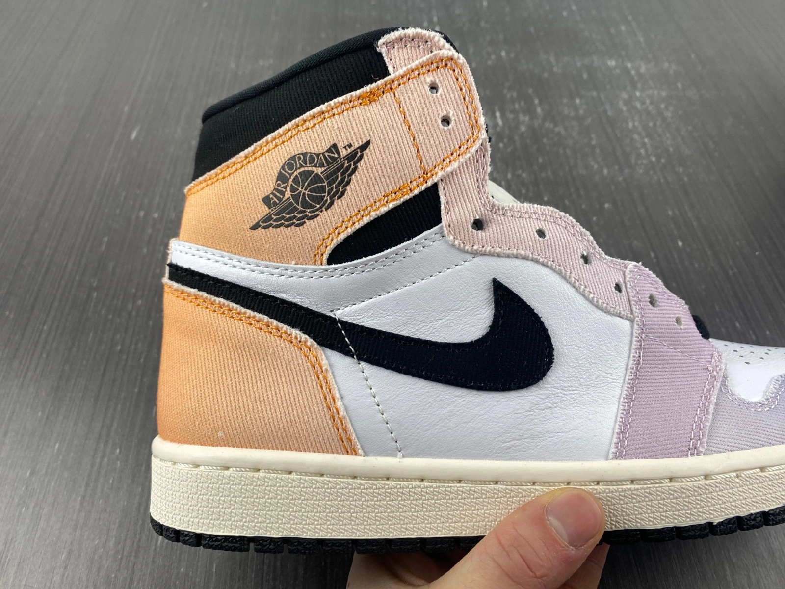 Air Jordan 1 High OG 