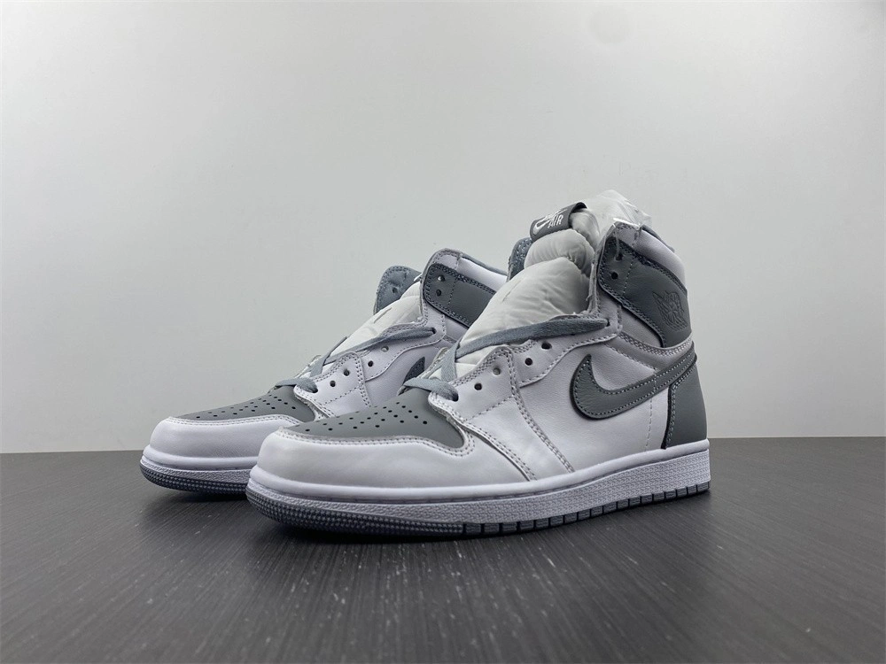 Air Jordan 1 High OG "Stealth" 555088-037