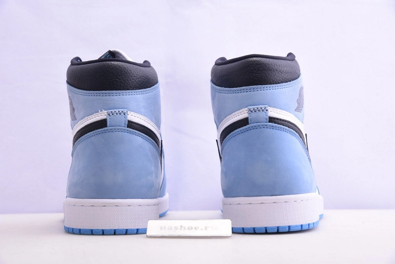 Air Jordan 1 High OG “University Blue 555088-134
