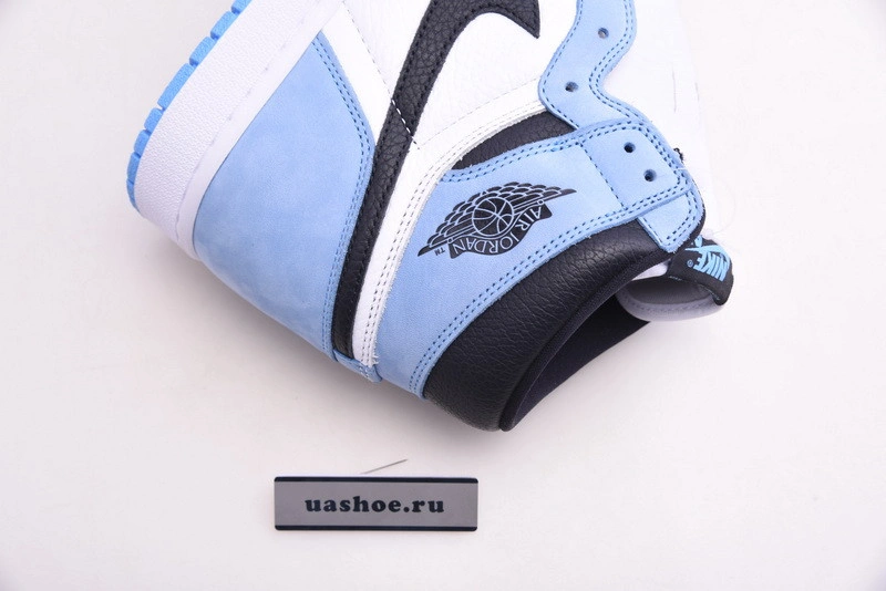 Air Jordan 1 High OG “University Blue 555088-134