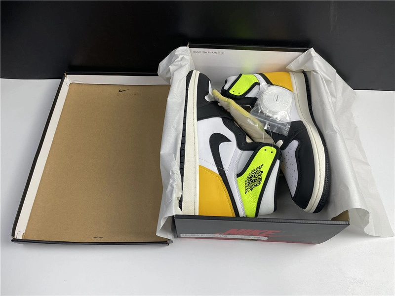 Air Jordan 1 High OG “University Gold”    555088-118