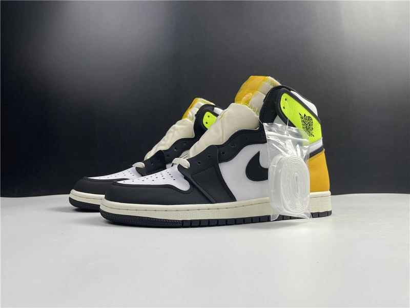 Air Jordan 1 High OG “University Gold”    555088-118