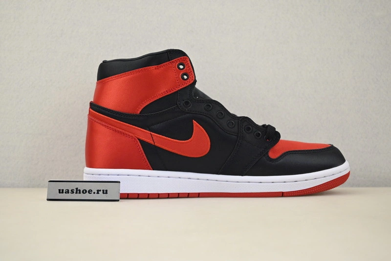 Air Jordan 1 High OG WMNS Satin Bred FD4810-061