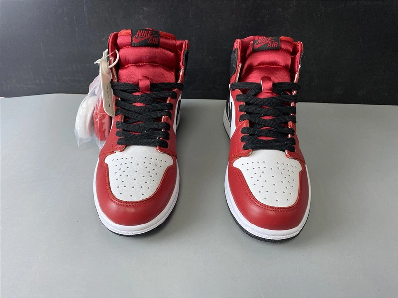 Air Jordan 1 High OG WMNS “Satin Snake”   CD0461-601