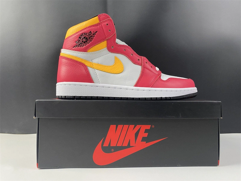 Air Jordan 1 High OG“Light Fusion Red”  555088-603